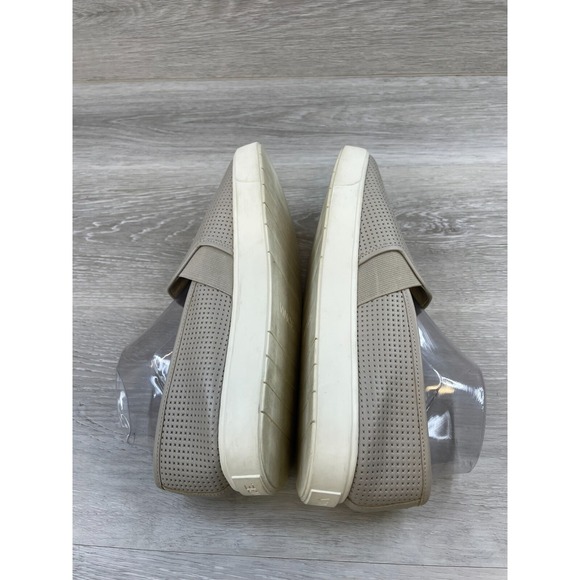 Vince‎ Blair Women's Sneaker Gray 9.5 Perforated Leather Slip-On Casual Shoes - Picture 6 of 11
